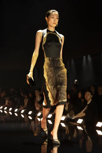 Look 41